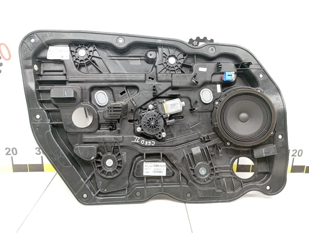 Стеклоподъемник передний левый Kia Ceed 2 2015 JD