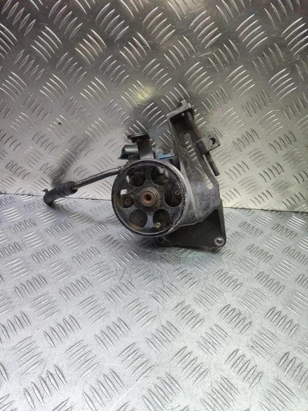 Насос ГУРа Subaru Impreza 34430FG010 GH7 EJ204