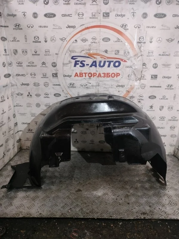 Подкрылок Kia Sorento 2005 868123E010 SUV 2.5 D4CB, передний правый