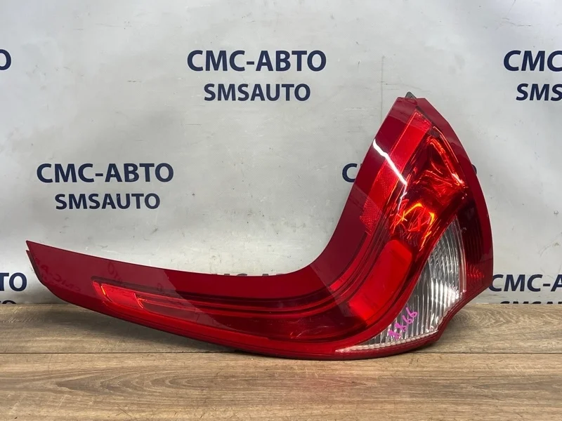 Фонарь Volvo XC60 89504241 XC60, правый