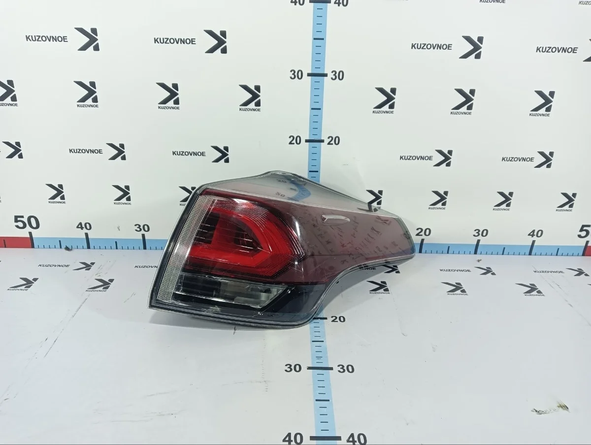 Фонарь (стоп сигнал) Toyota Rav4