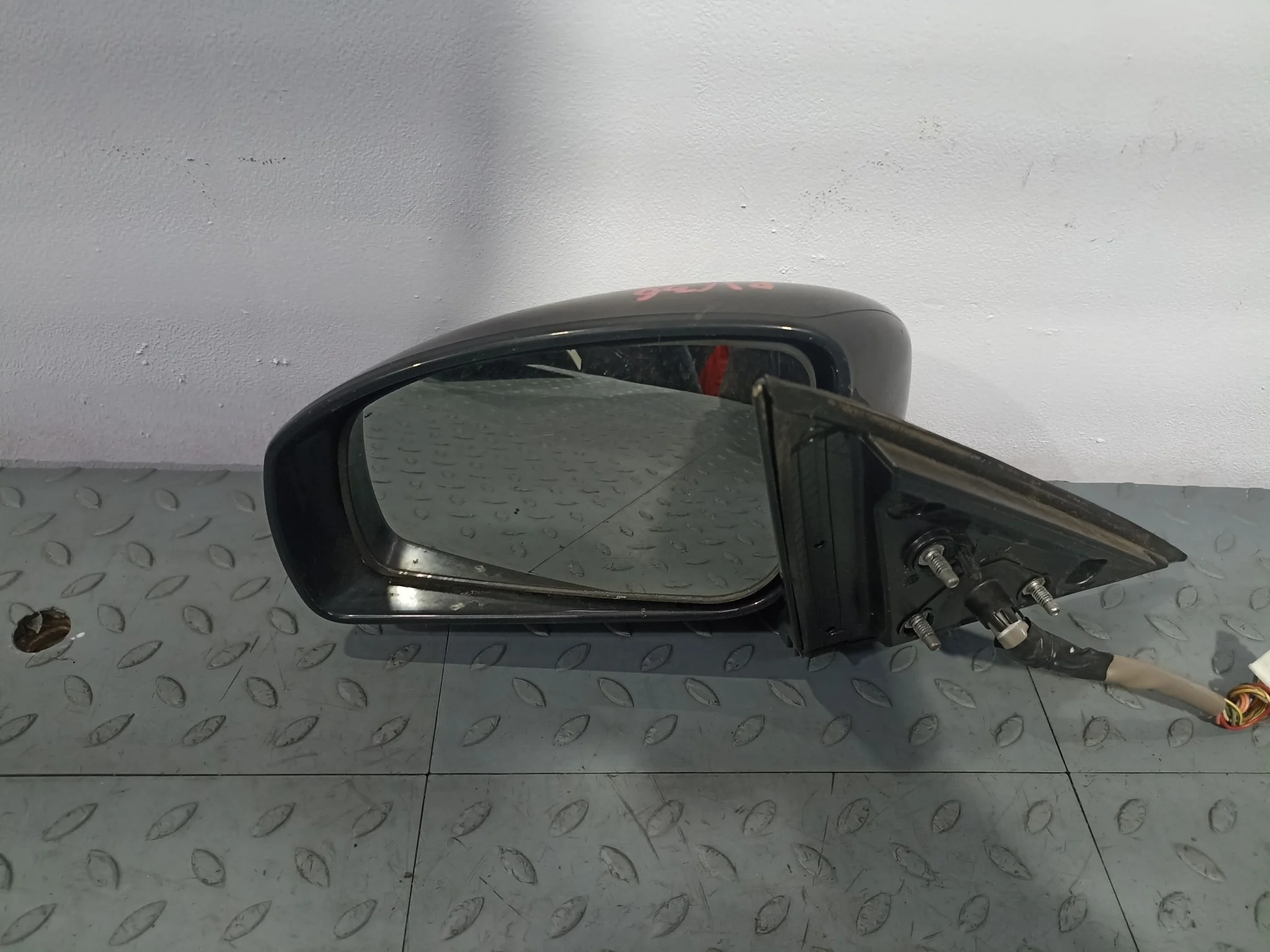 ЗЕРКАЛО NISSAN INFINITI G25 G35 G37 SKYLINE ЛЕВОЕ 96302JK07A  черный, KH3 S4171