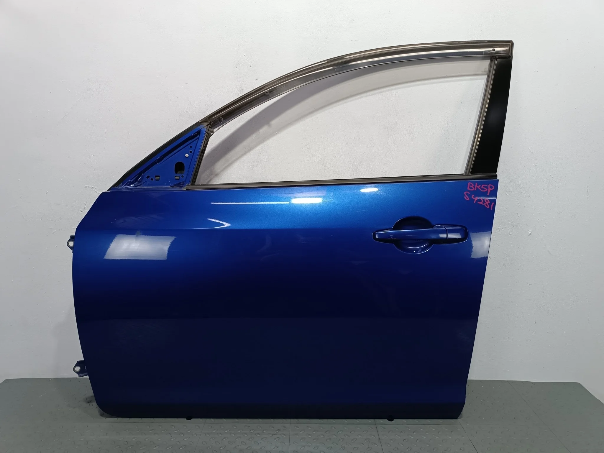 ДВЕРЬ MAZDA AXELA MAZDA3 BPYK5902XA ПЕРЕДНЯЯ ЛЕВАЯ  синий, 34J S4281