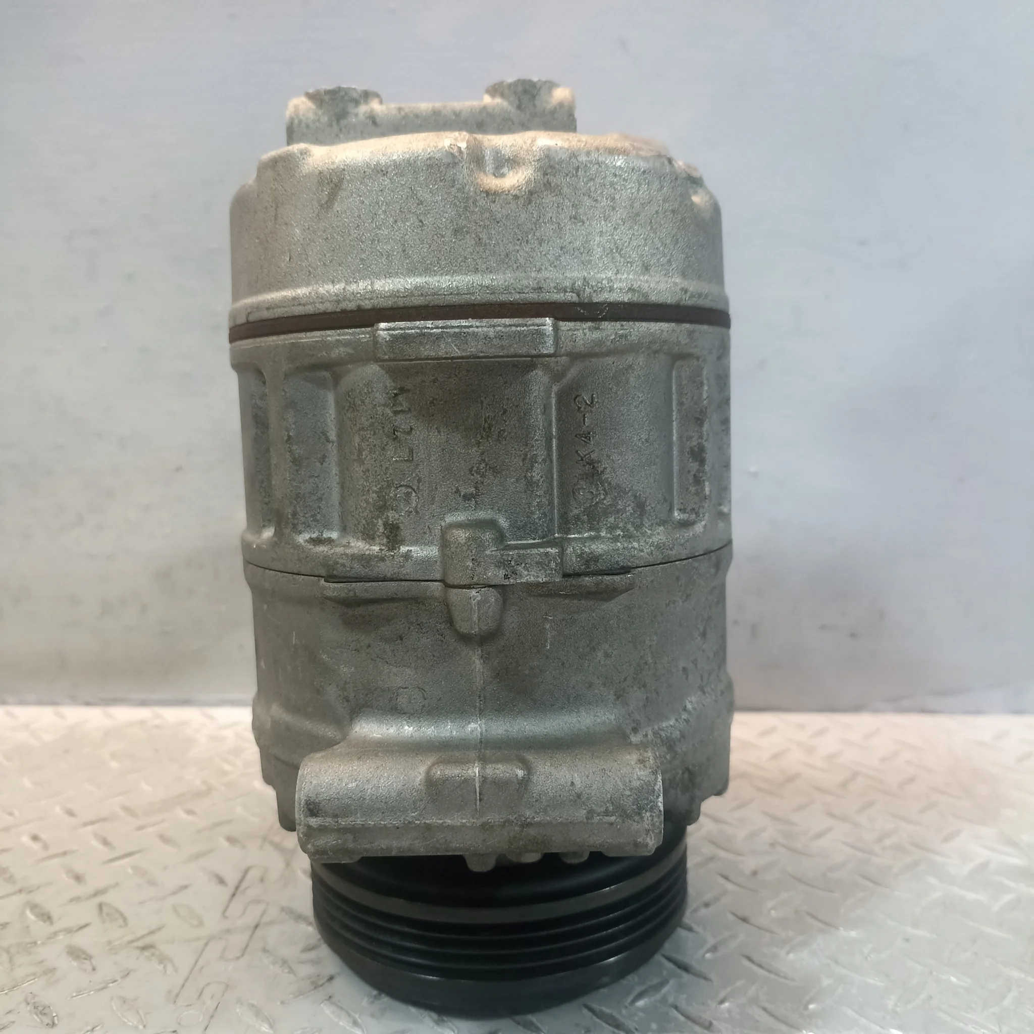 КОМПРЕССОР КОНДИЦИОНЕРА BMW 64509174802 D3276