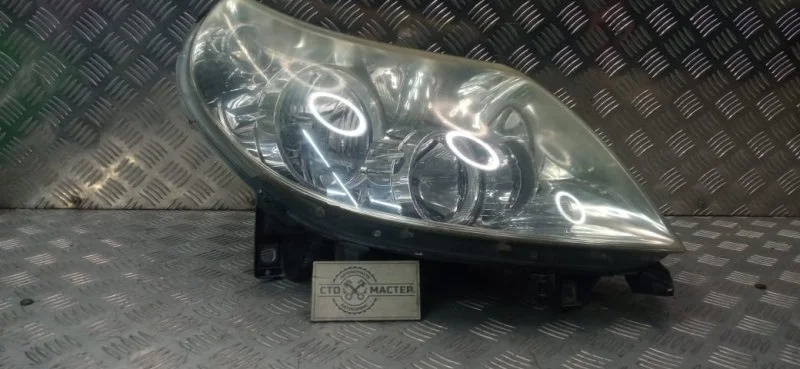 Фара правая (фиолетовая фишка) Peugeot Boxer 1606926880 250