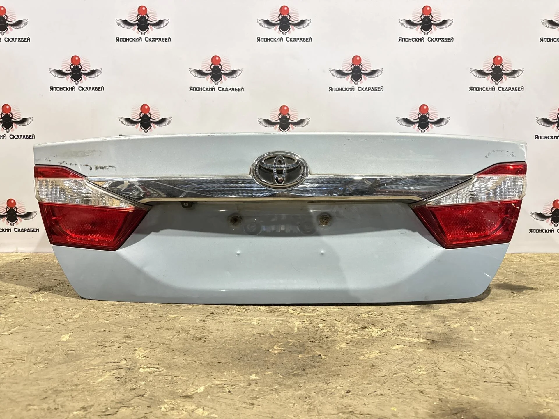 Крышка багажника Toyota Camry 50 ASV50, GSV50