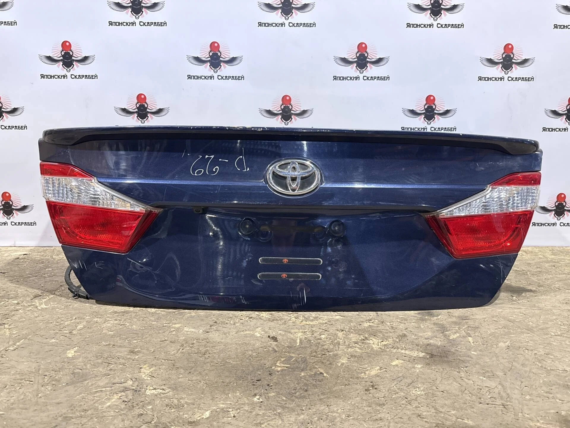 Крышка багажника Toyota Camry 50 ASV50, GSV50