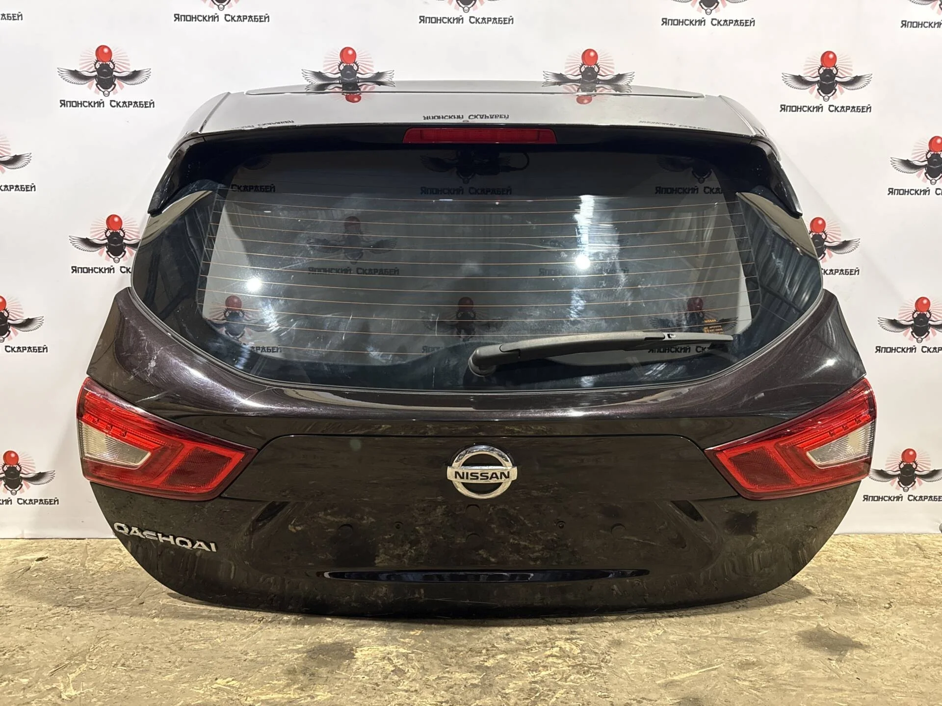 Крышка багажника Nissan Qashqai J11