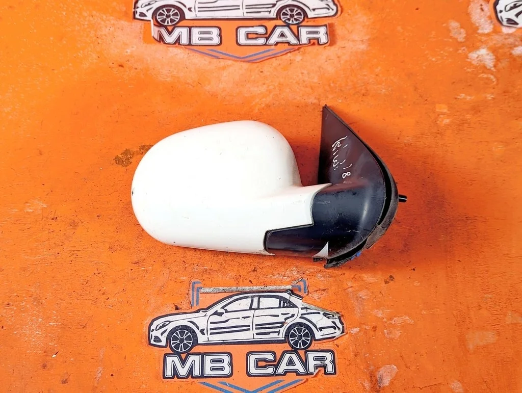 Зеркало правое Mercedes-Benz