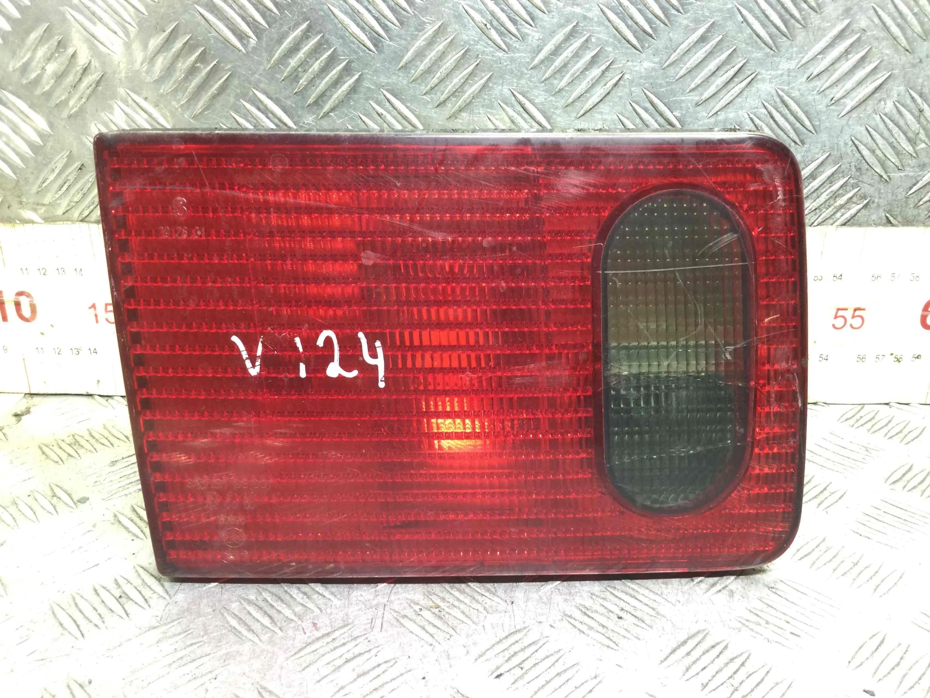 Фонарь крышки багажника левый Audi A8 A8 D2 (4D2 1994 - 2002 бензин 4.2 i Автомат Седан