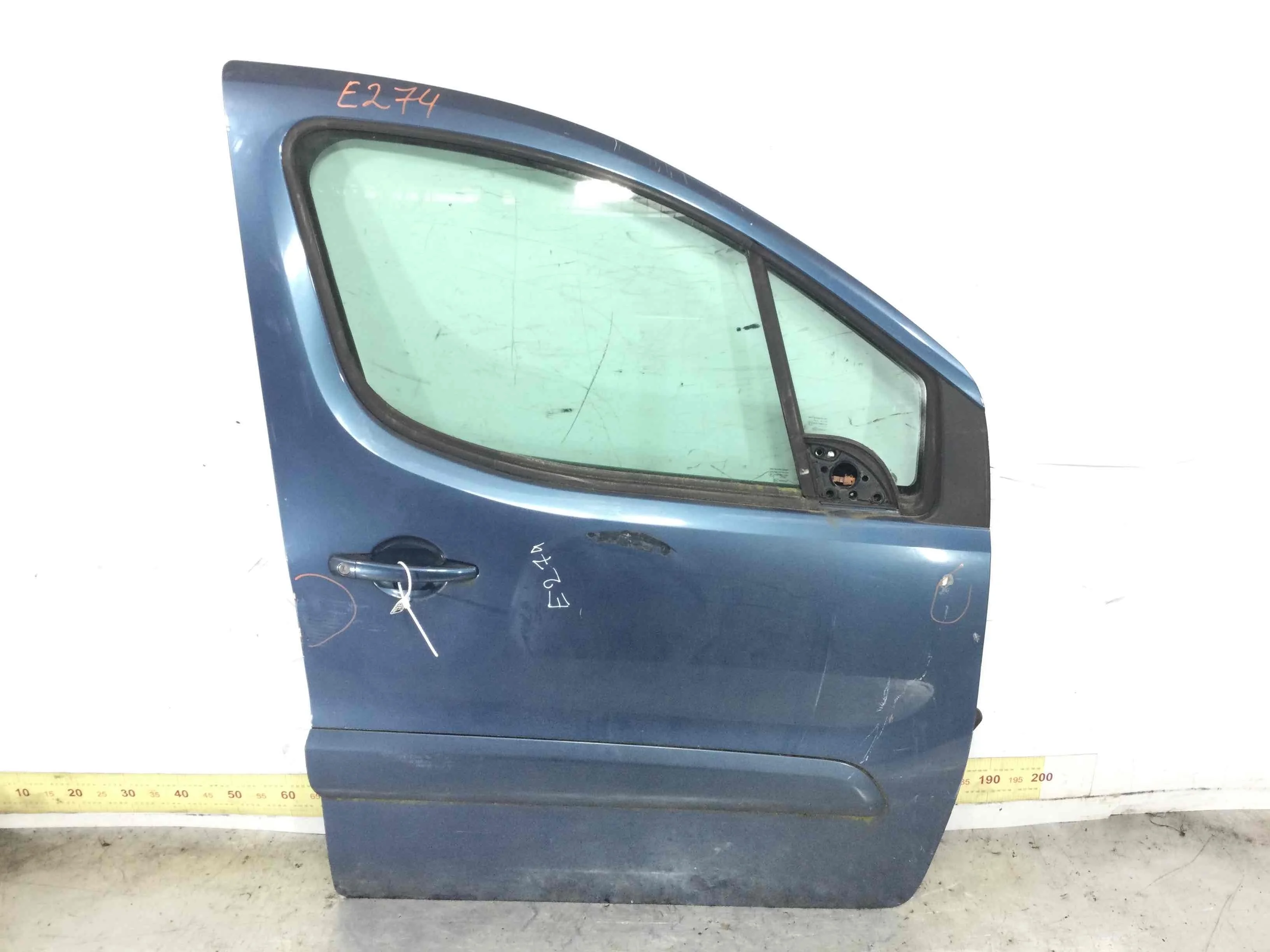 Дверь передняя правая Peugeot Partner 2 поколение (2008-2012) дизель 1.6 HDI Механика Фургон