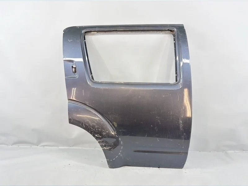 Дверь Nissan Pathfinder 2004-2014 R51