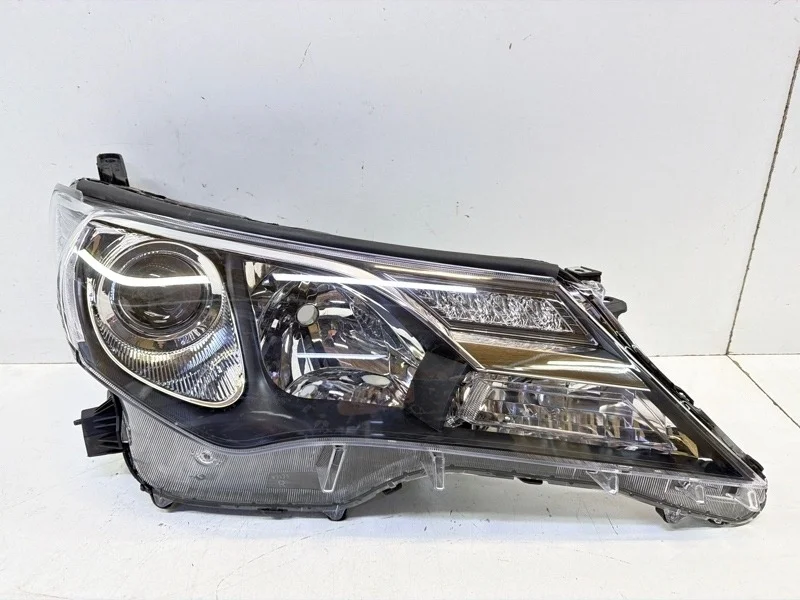 Фара Toyota Rav4 2012-2015 40