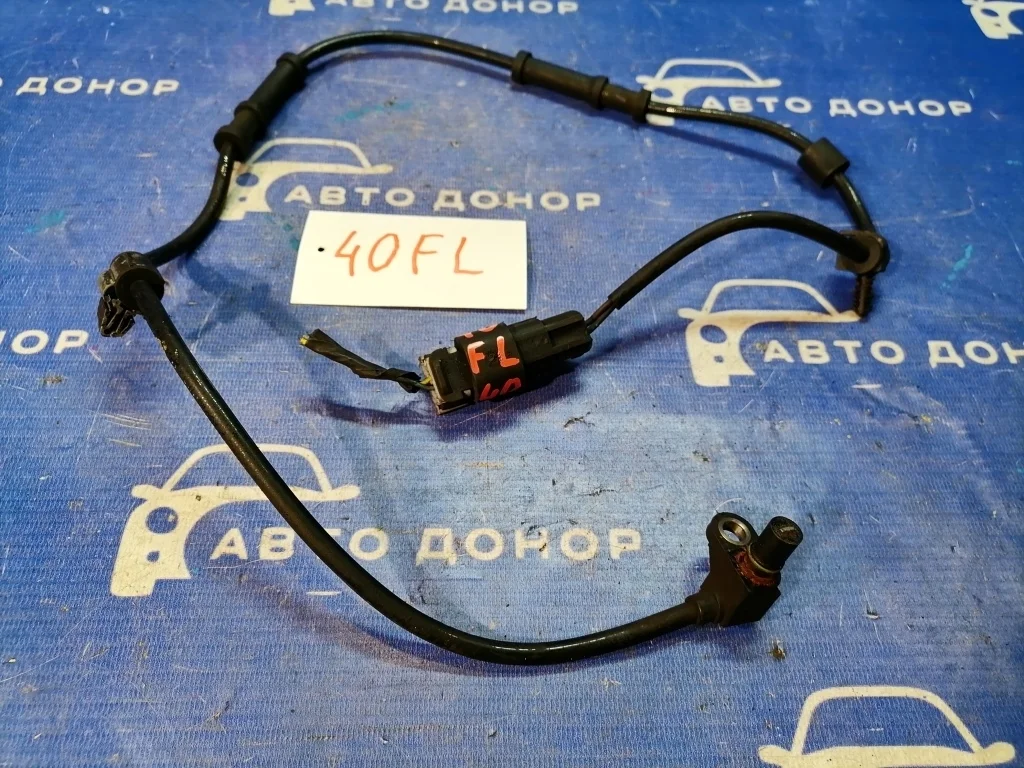 датчик abs CHEVROLET TRAILBLAZER GMT360 LL8 F 19303071