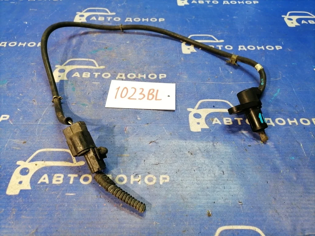 датчик abs MITSUBISHI LANCER CS2A 4G15 R MR407821
