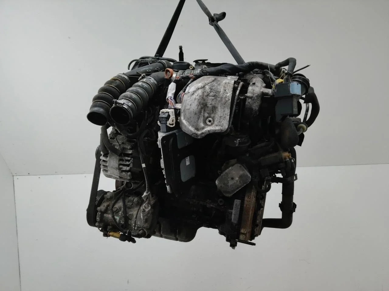 двигатель в сборе Peugeot 308 T7  2012