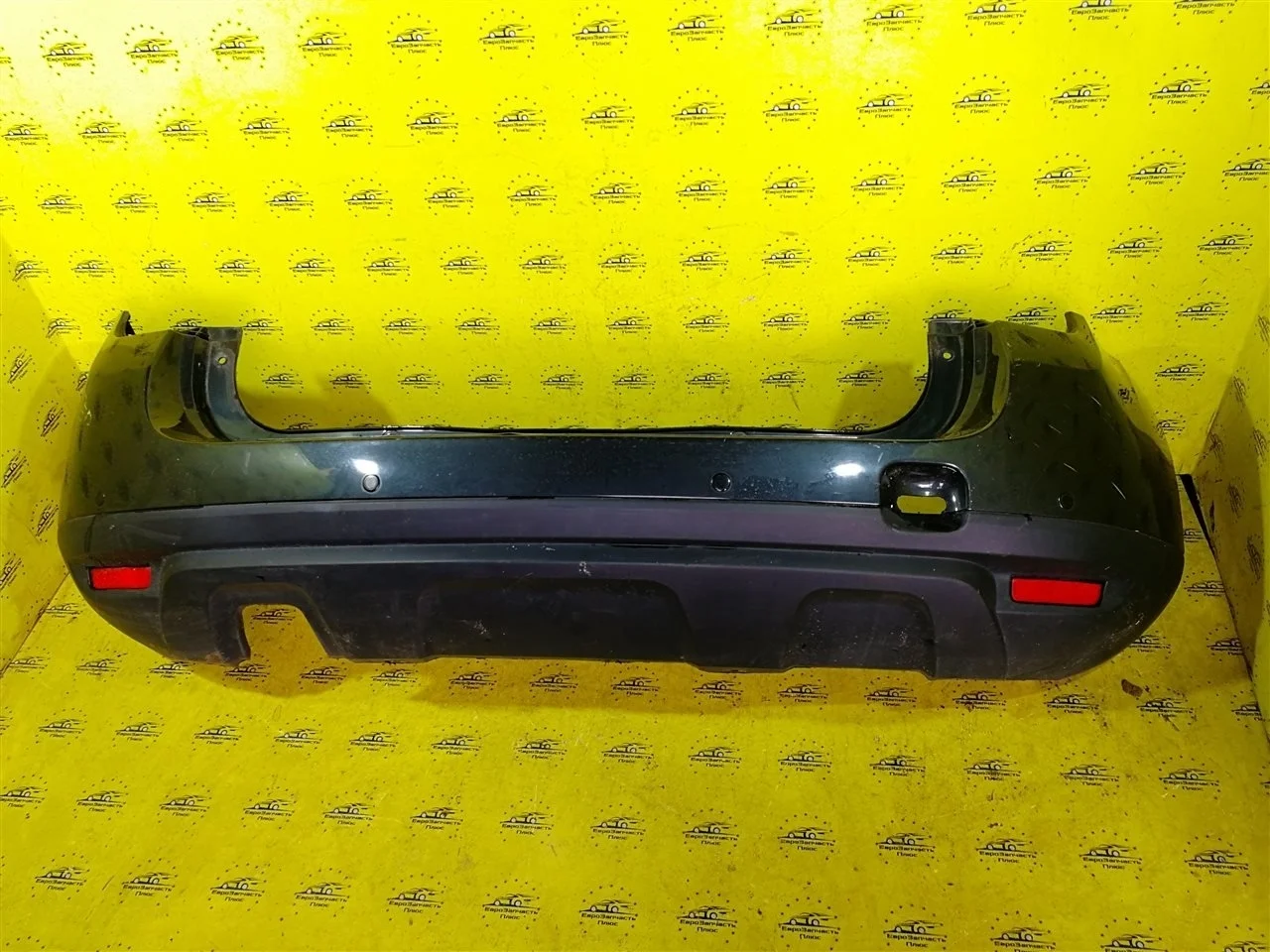 Бампер Renault Duster 850220033R HS, задний