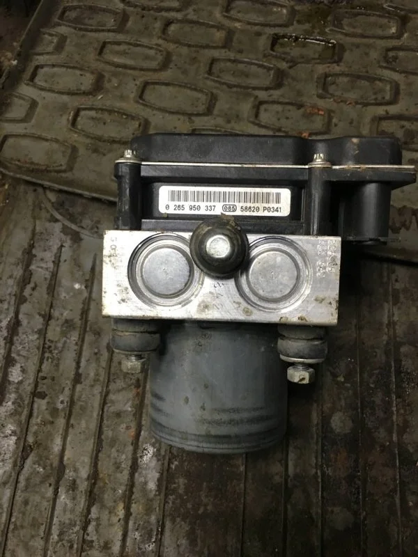 Блок ABS LR Range Rover Sport SRB500163 L320