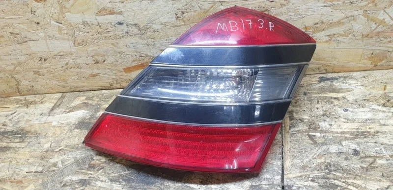 Фонарь Mercedes-Benz S-Class A2218200264 W221, правый