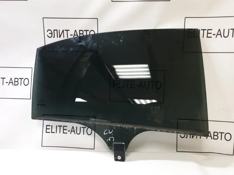 Стекло двери Mercedes S 2018 A2227304618 W222 3.0D, заднее правое