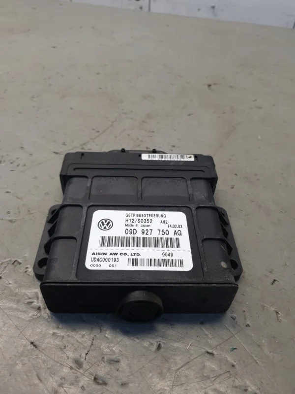 Блок управления АКПП Porsche Cayenne 2005 09D927750 955 4.5