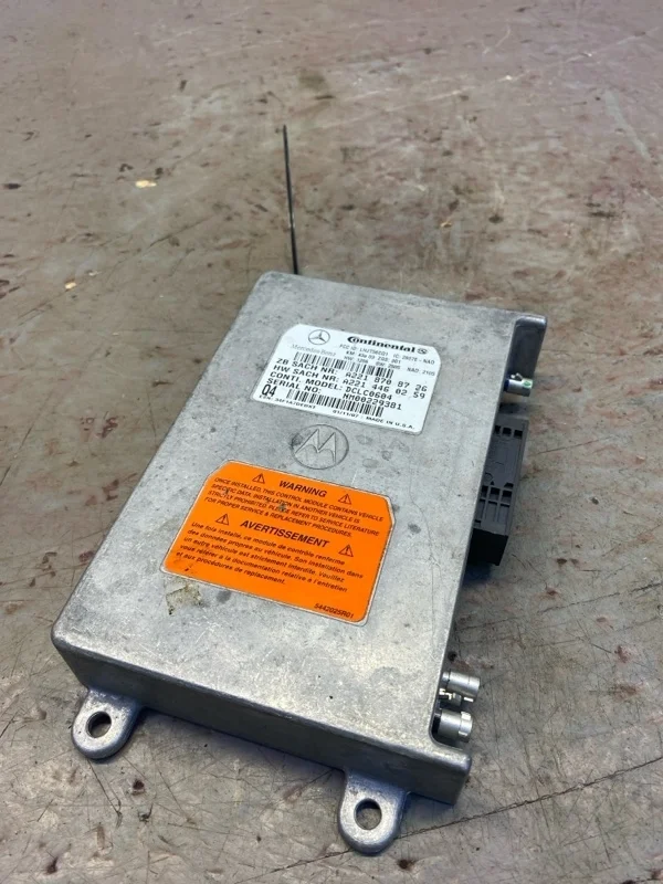 Блок управления телефоном Mercedes S 2007 A2218708726 W221 3.5