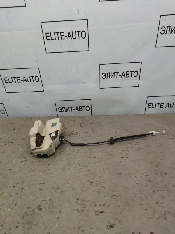 Замок двери Porsche Cayenne 2008 7L0839015D 957 4.8, задний левый