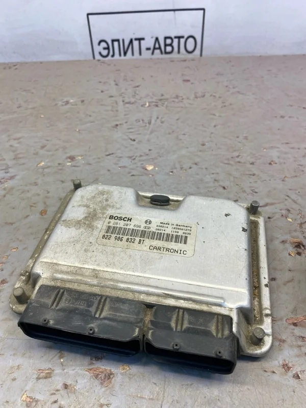 Блок управления двигателем Porsche Cayenne 1 2005 0261207696 955 4.5T