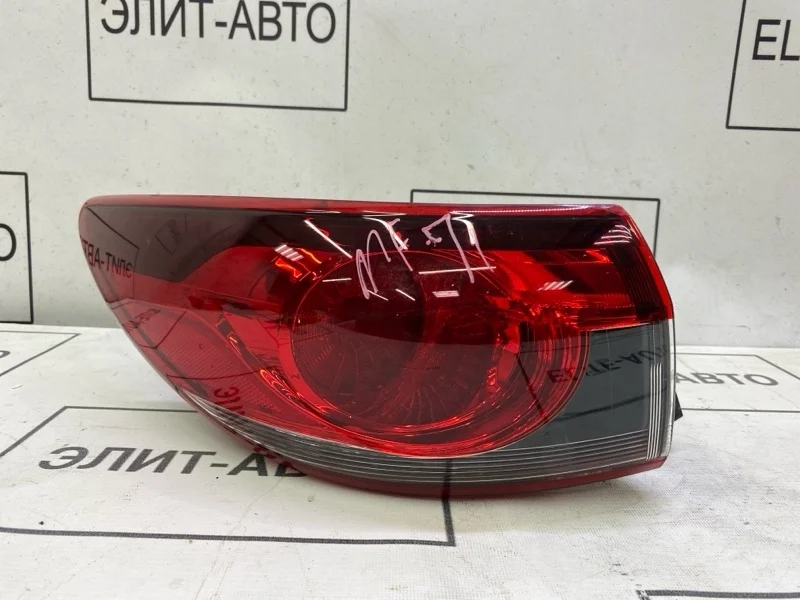 Фонарь внешний Mazda 6 2014 GHK151150 GJ, левый