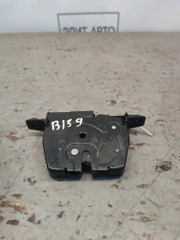 Замок багажника BMW 6 2014 51247191212 F13 3.0D