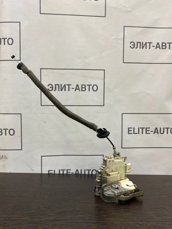 Замок двери Audi A6 2012 8J1837016C C7 3.0, передний правый