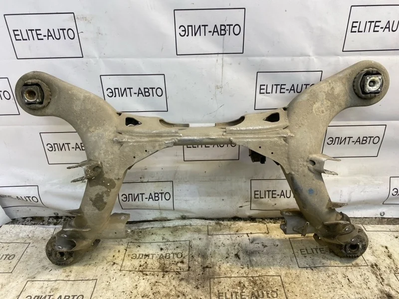Подрамник Mercedes E Class 2005 A2113502408 W211 1.8, задний