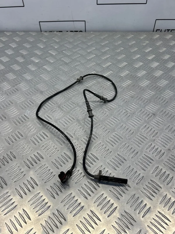 Датчик ABS Mercedes GL 2014 A1669054002 X166 4.7, передний левый