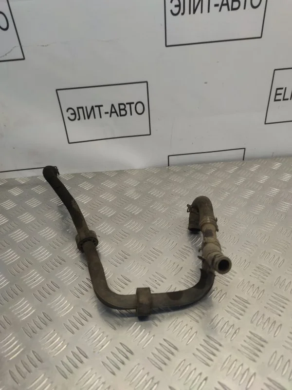 Патрубок охлаждения Mercedes GL 2014 A1665003975 X166 4.7
