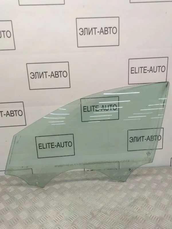 Стекло Audi A8 2012 4H0845201A D4 3.0, переднее левое