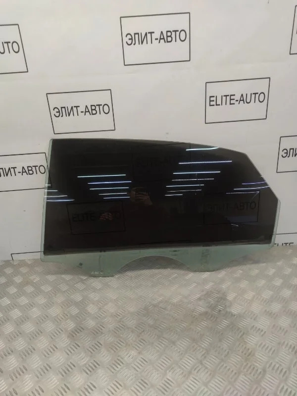 Стекло двери Audi A8 2012 4H4845205 D4 3.0, заднее левое