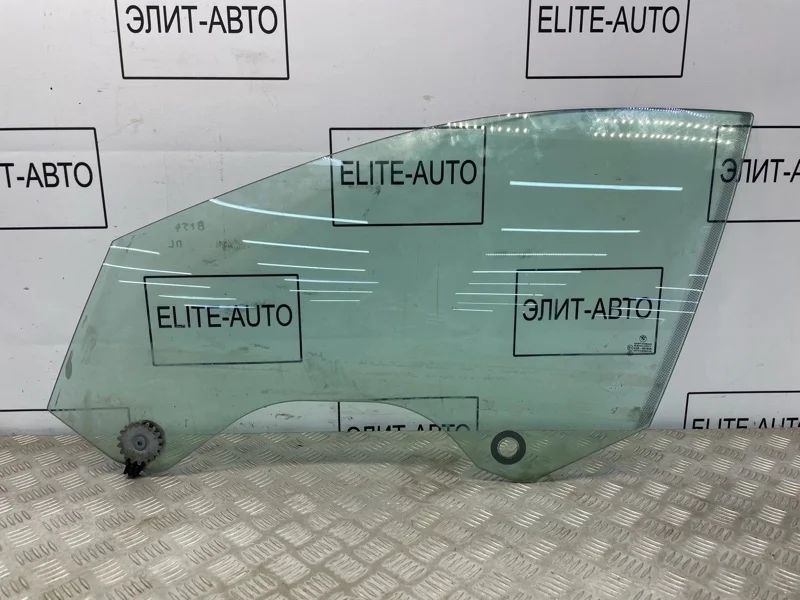 Стекло двери BMW 6 2014 51337275395 F06 3.0, переднее левое