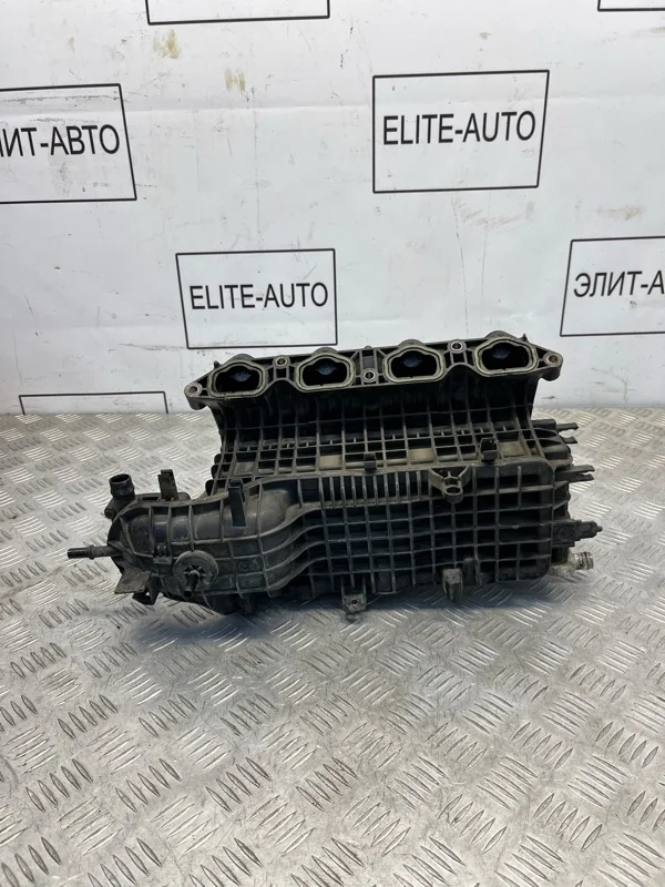Коллектор впускной VW Golf 2013 04E145749B 7 1.2