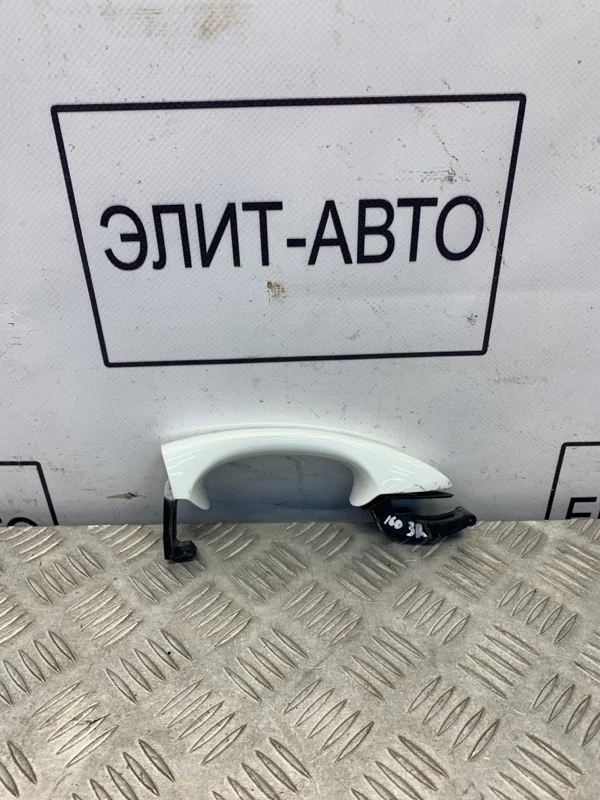 Ручка двери внешняя VW Golf 2013 5G0837206NGRU 7 1.2, задняя правая