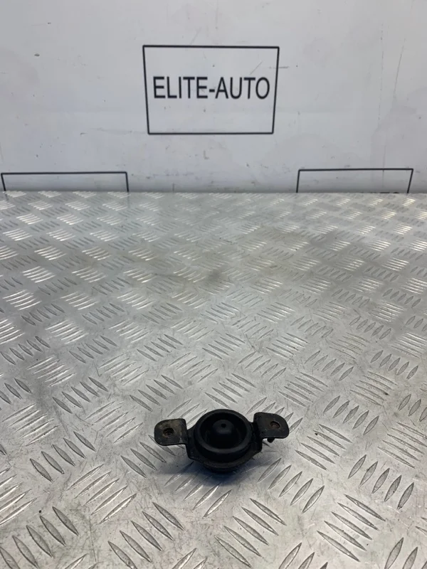 Кронштейн радиатора KIA Optima 2019 253362F650 4 2.0