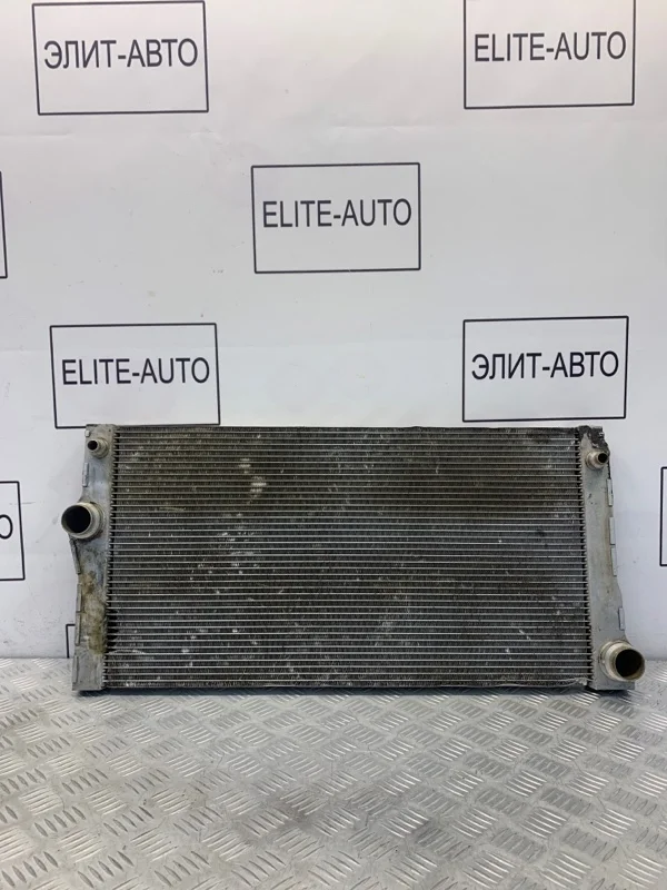 Радиатор охлаждения BMW 7 2012 1711762546001 F01 F02 3.0