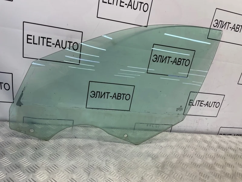 Стекло BMW 7 2012 51337182087 F01 F02 3.0, переднее левое