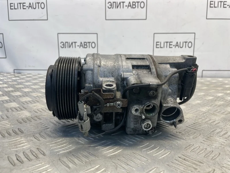 Компрессор кондиционера BMW 7 2012 64529217868 F01 F02 3.0