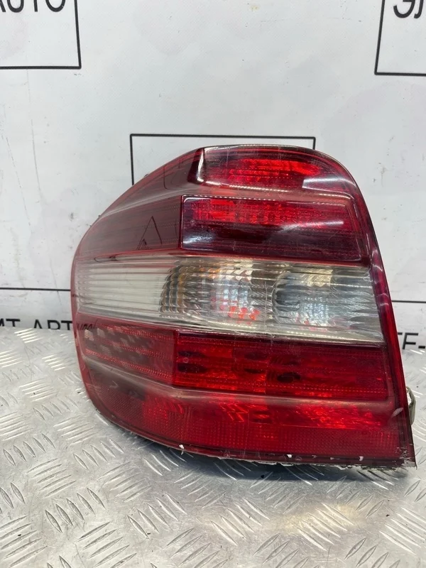 Фонарь Mercedes ML 2008 A1649060700 W164 3.5, левый