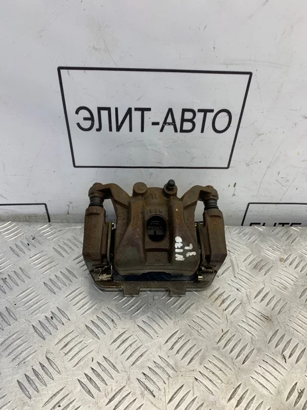 Суппорт тормозной Nissan Patrol 2010 440111LB0A Y62 5.6, задний левый