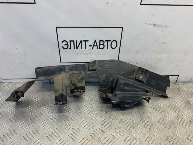 Пыльник рулевой рейки BMW X5 2012 51757160239 E70 4.4, левый
