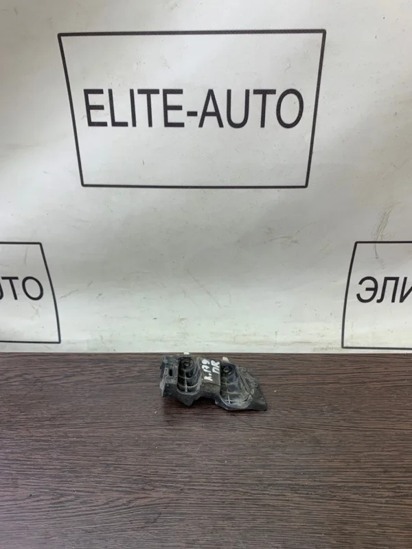 Кронштейн бампера KIA K5 2022 86552L2000 2.0, передний правый