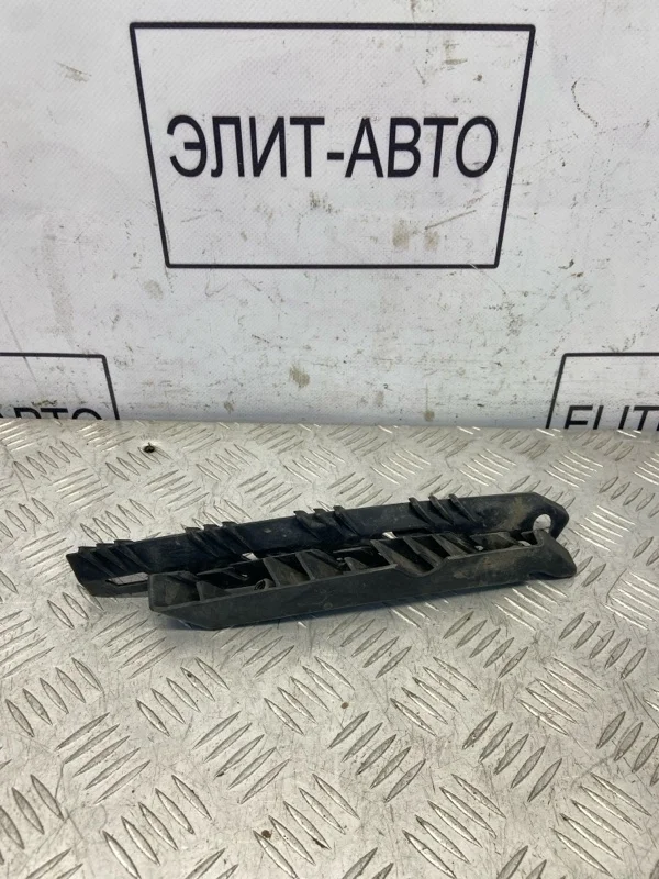 Кронштейн бампера KIA Optima 2019 86551D4500 4 2.0, передний левый