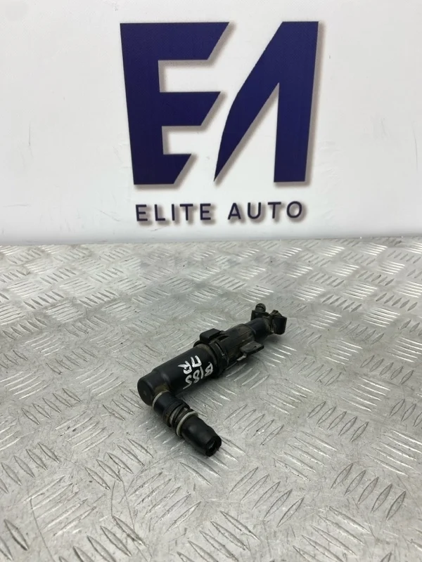 Форсунка омывателя фар BMW 7 2010 61677178744 F01 F02 4.4, правая