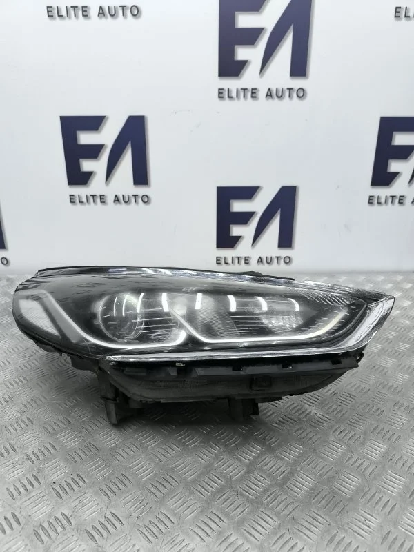 Фара Hyundai Sonata 2019 92102C1500 7 2.0, правая